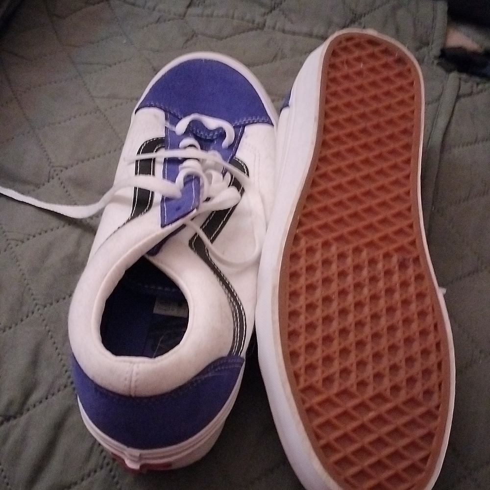Men's sneakers - Picture 2 of 2